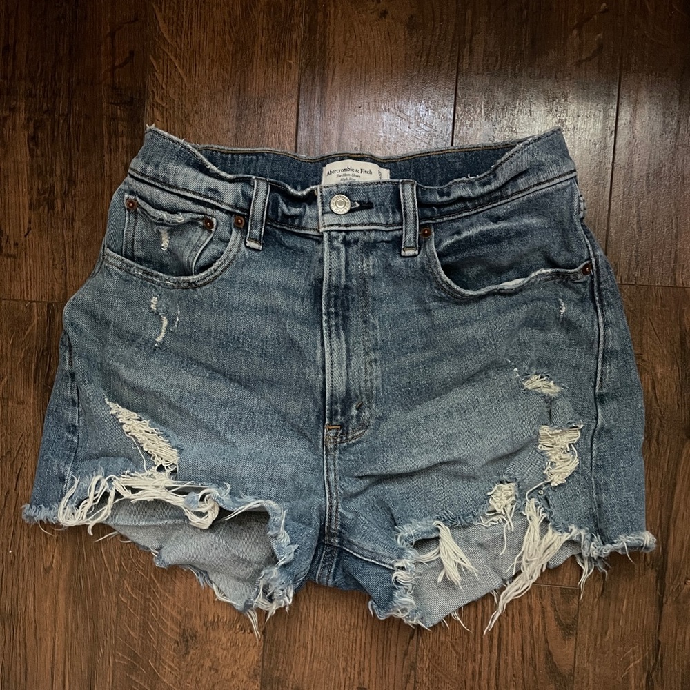 Abercrombie and Fitch Mom Shorts High Waisted High Rise Distressed